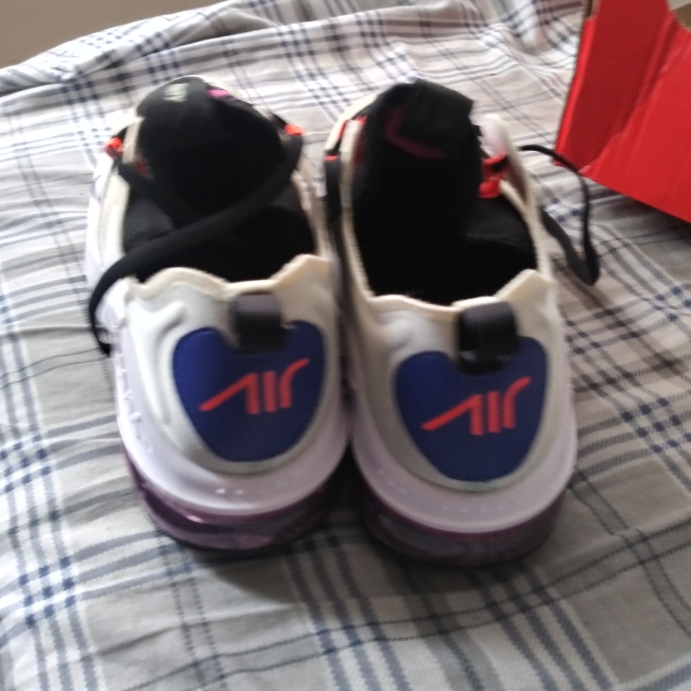 "Brand New" Nike Air Max Infinity